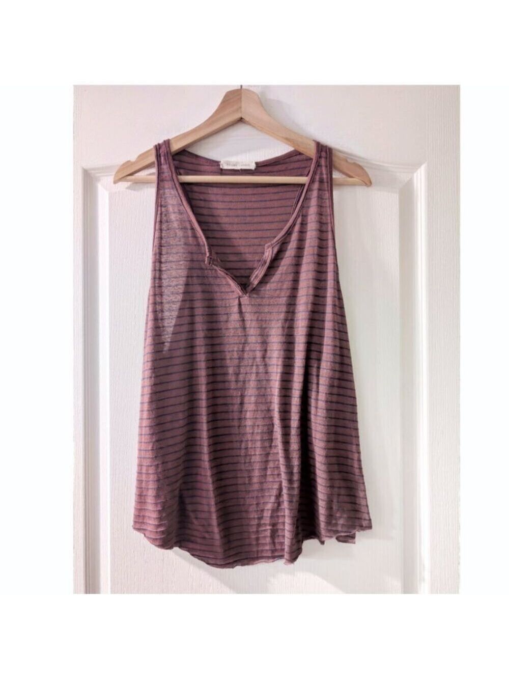 Gilded Intent | Women’s Striped Linen-Blend Tank Top – Made in Canada